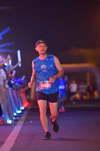 BIB: 3933, 0770, 65459
                            <button type="button" onclick="openModal(21428016)" class="btn btn-primary btn-sm float-right btn-popup" data-toggle="modal" data-target=".modal-high-quality">
                        <i class="fas fa-shopping-cart"></i> Add to Cart
                    </button>
                                            <button type="button" onclick="isThisMe(21428016, true)" class="btn btn-success btn-sm float-right btn-popup btn-isme hidden" data-toggle="tooltip" data-placement="bottom" title="นี่คือรูปของคุณใช่ไหม คลิกที่นี่เพื่อเอาเข้าอัลบั้ม">
                        <i class="fas fa-plus"></i> Add to album
                    </button>
                    <button type="button" onclick="isThisMe(21428016, false)" class="btn btn-warning btn-sm float-right btn-popup btn-isnotme hidden">
                        <i class="fas fa-ban"></i> Remove from album
                    </button>